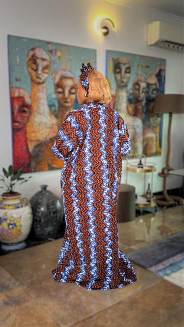 Nneka In Blue - Image 2