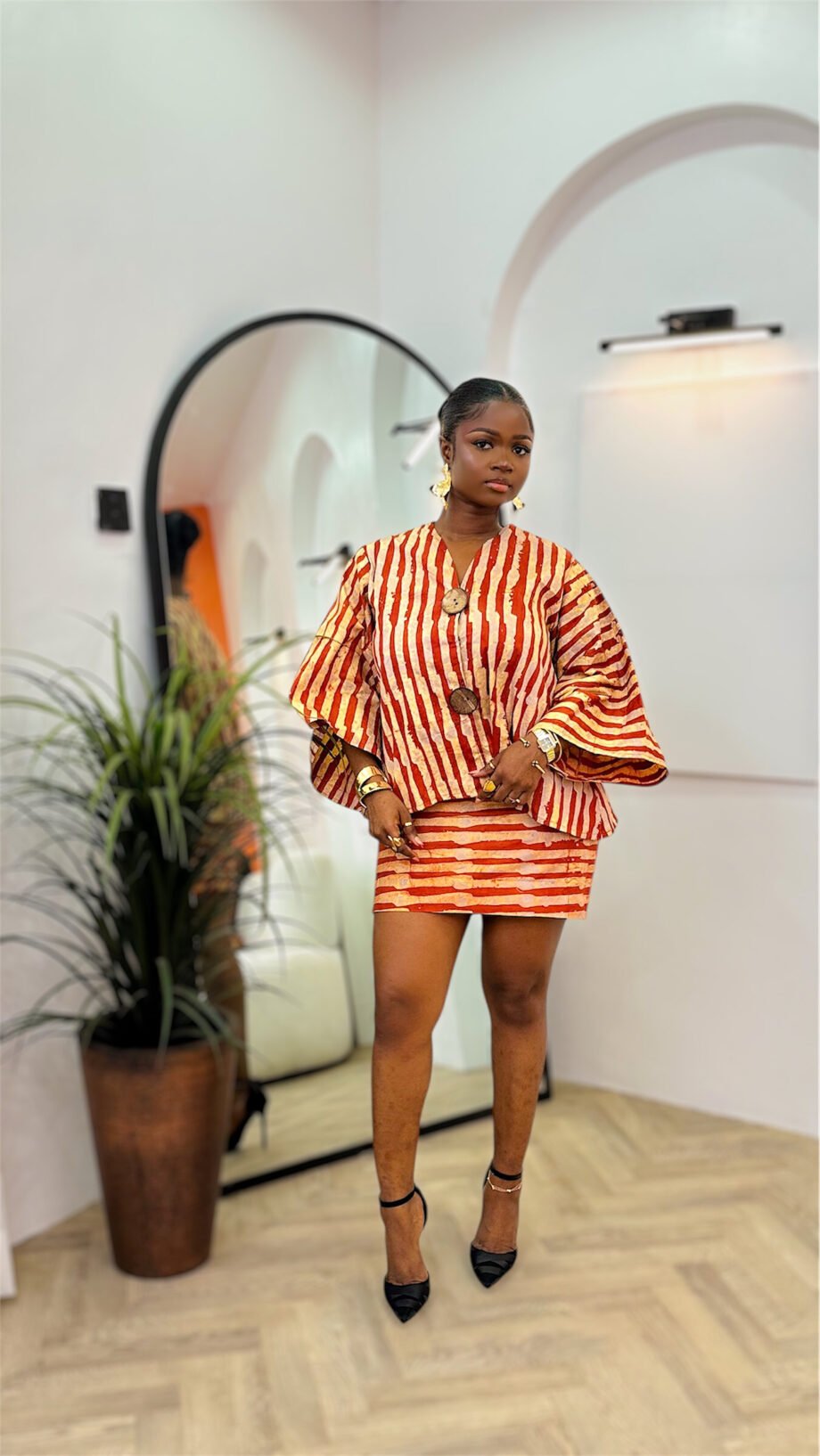 Olena Mini Skirt In Orange/Creme