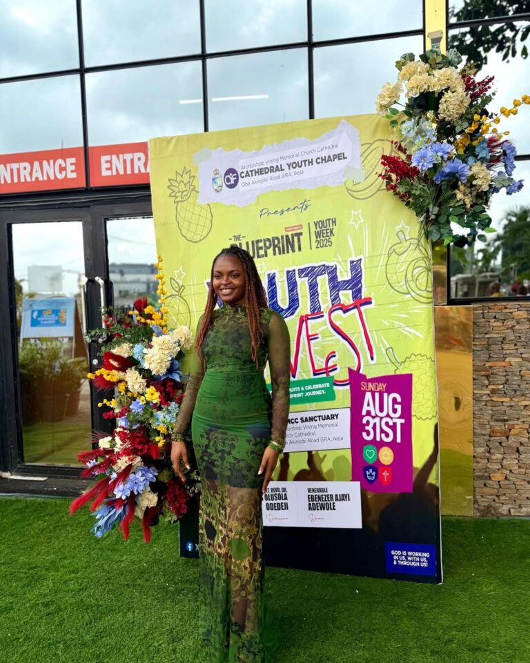 To every babe who wore our pieces, returned for more, tagged us, liked our posts, referred a fri (8)